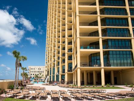Phoenix West II Condo in Orange Beach